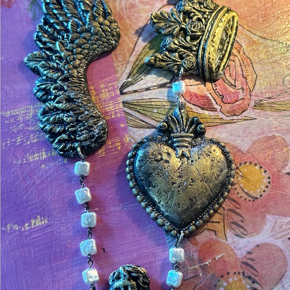 Love Necklace - Picture 3 of 4